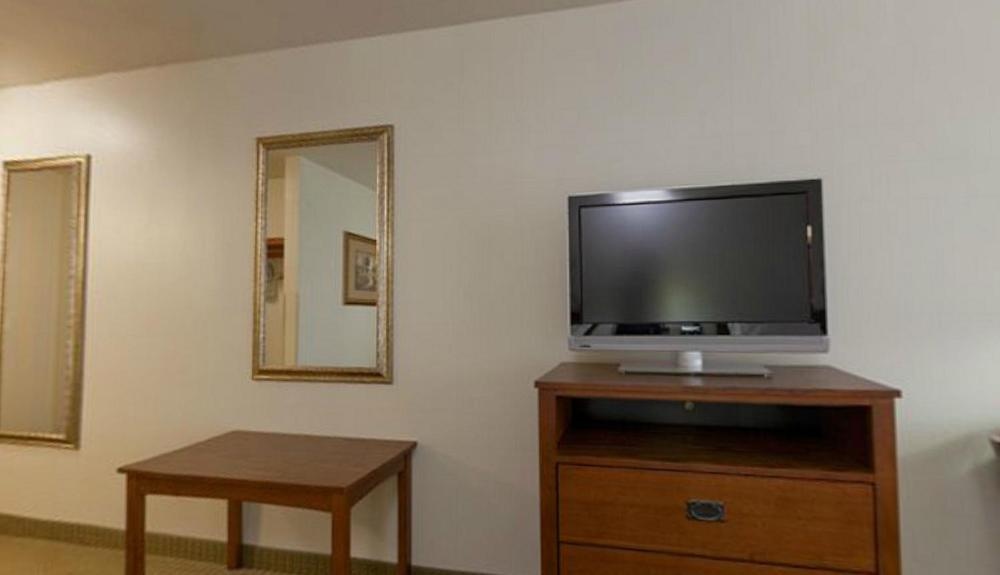Holiday Inn Express Hotel & Suites Mattoon